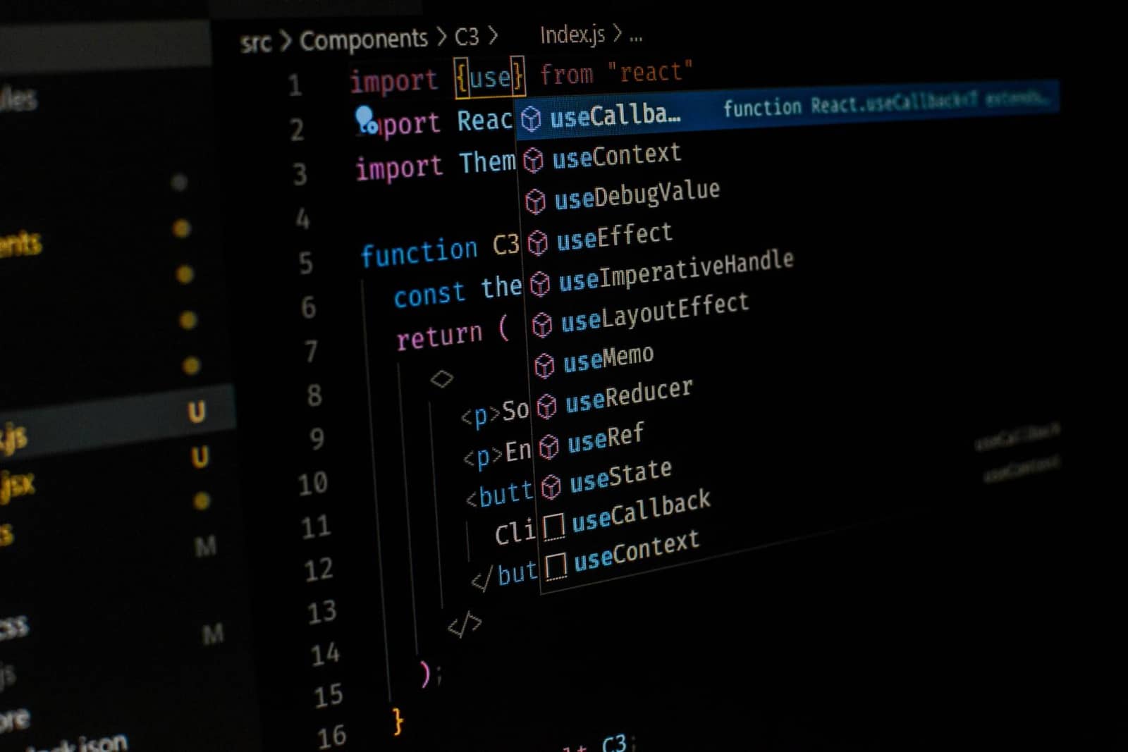 side-shot-code-editor-using-react-js.jpg